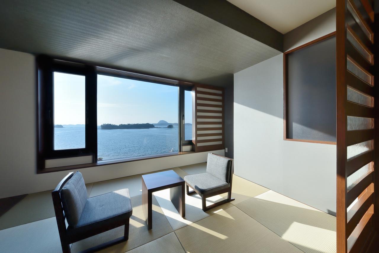 Uminoyasuragi Hotel Ryugu Kami Amakusa Buitenkant foto