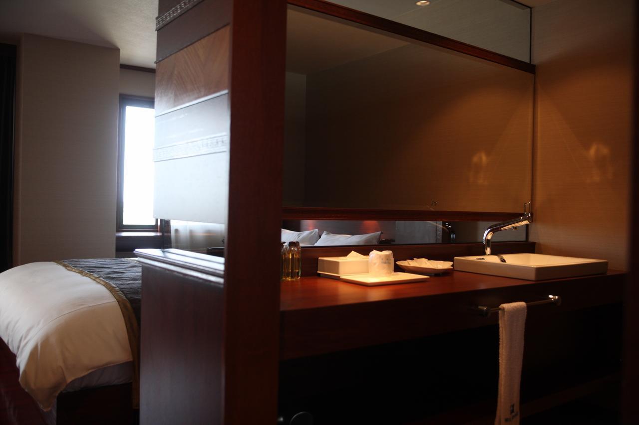 Uminoyasuragi Hotel Ryugu Kami Amakusa Buitenkant foto
