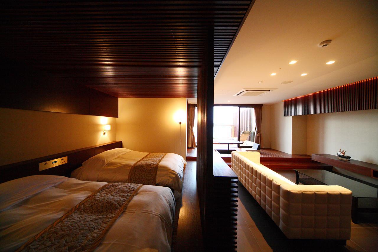 Uminoyasuragi Hotel Ryugu Kami Amakusa Buitenkant foto